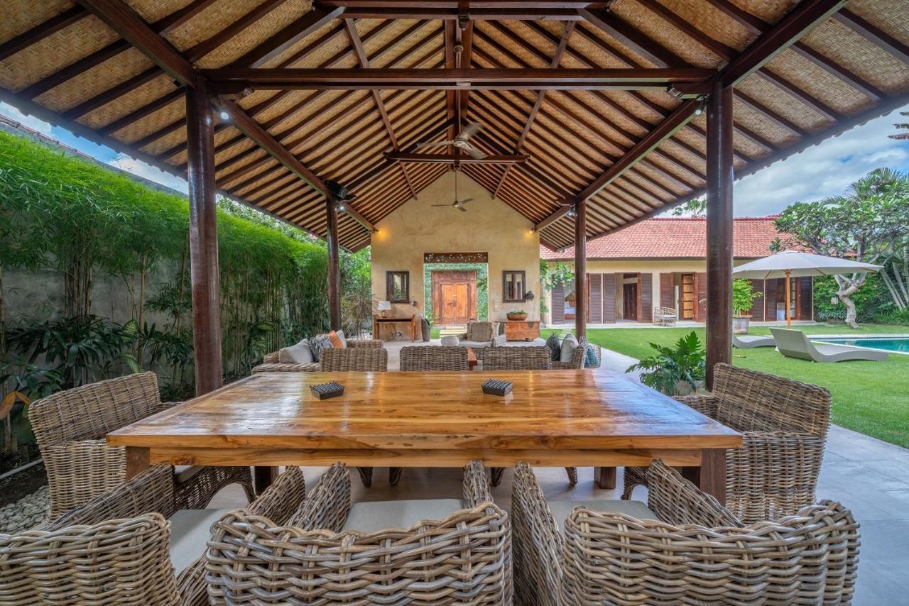 Rumi Villas Seminyak Exterior foto